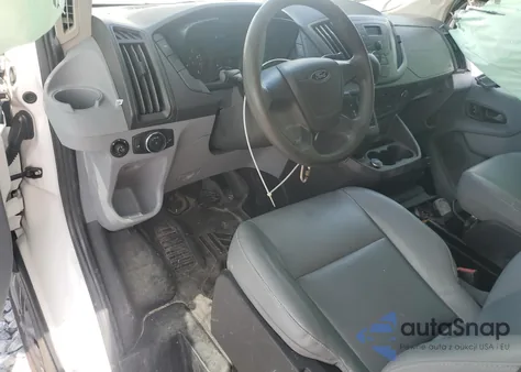 2017 Ford Transit T-250 z USA, uszkodzony, nr VIN 1FTYR2CM8HKA13212